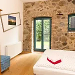 For 16 People In Nyaraló *