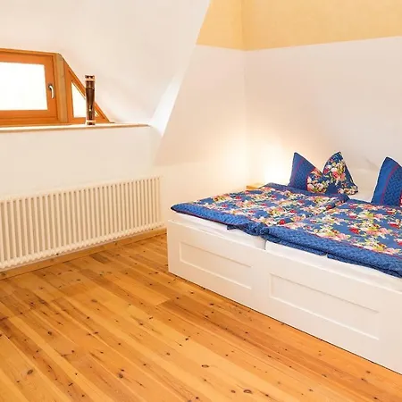 For 16 People In Sietow